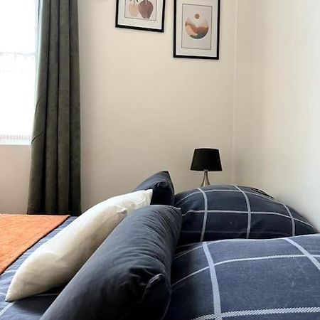 Studio 4 - Cosy Bord De Loire Orleans Ngoại thất bức ảnh